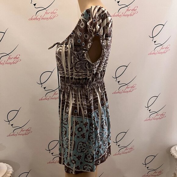 CATO. Stretch Tunic. Size Medium. Border Print. Scoop Tie Neck. Elastic. B40 - Picture 3 of 6